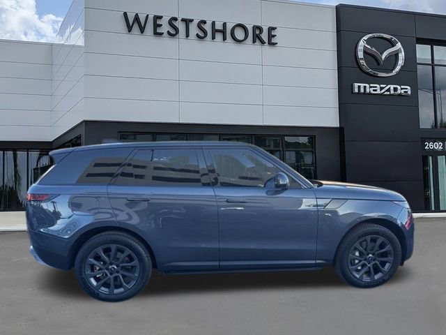 Used 2023 Land Rover Range Rover Sport SE image 2