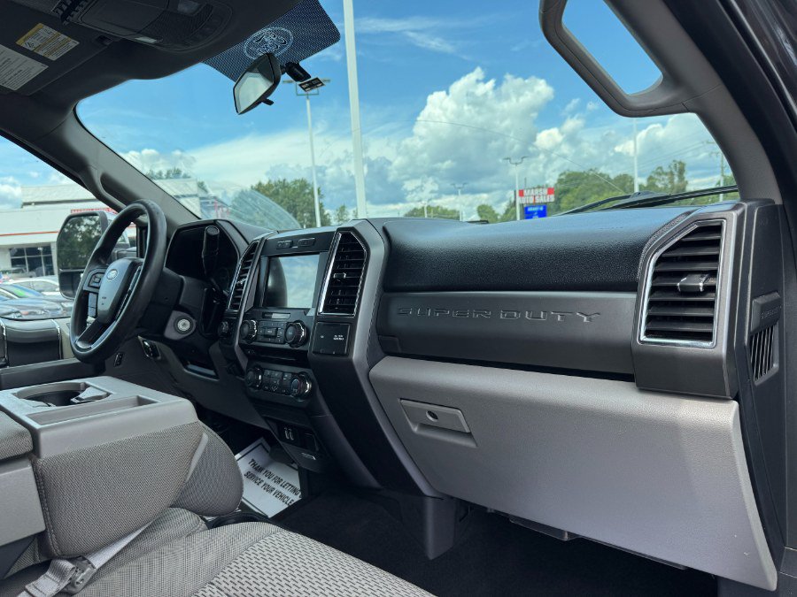 Used 2018 Ford F250 XLT w/ XLT Premium Package AWD/4WD image 19