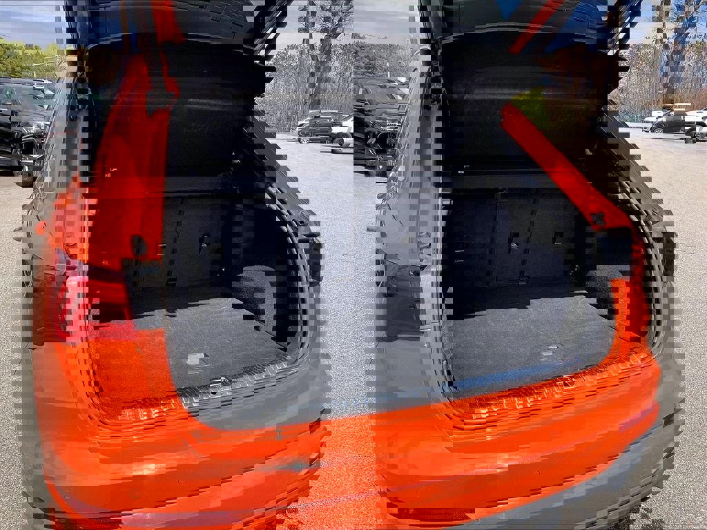 Used 2025 Audi Q3 2.0T Premium image 34