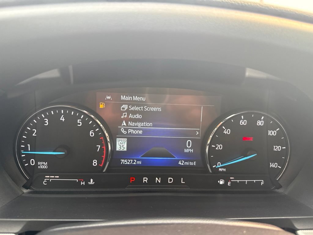 Used 2022 Ford Explorer XLT w/ Equipment Group 202A AWD/4WD image 14