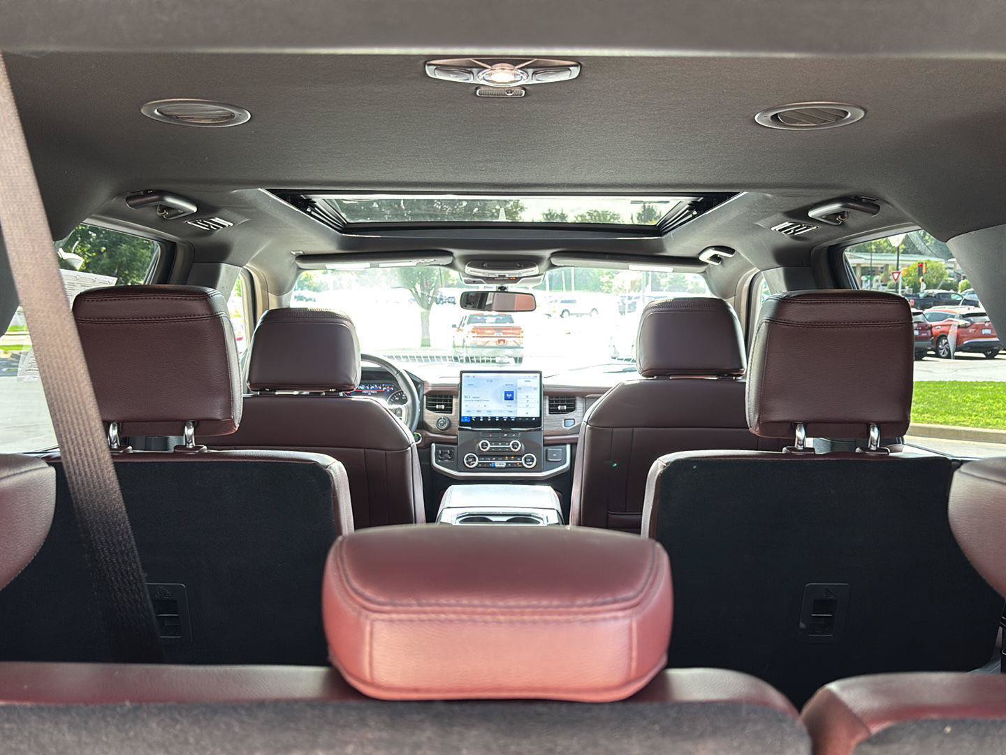 Used 2023 Ford Expedition Limited AWD/4WD image 28