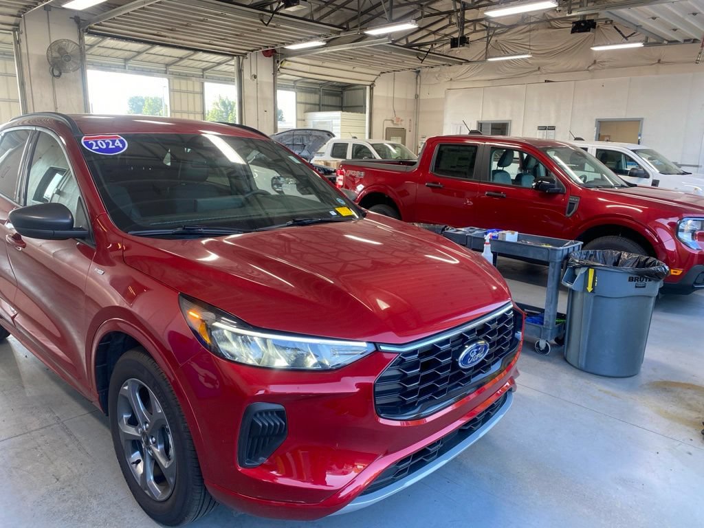 Used 2024 Ford Escape ST-Line w/ Tech Pack #1