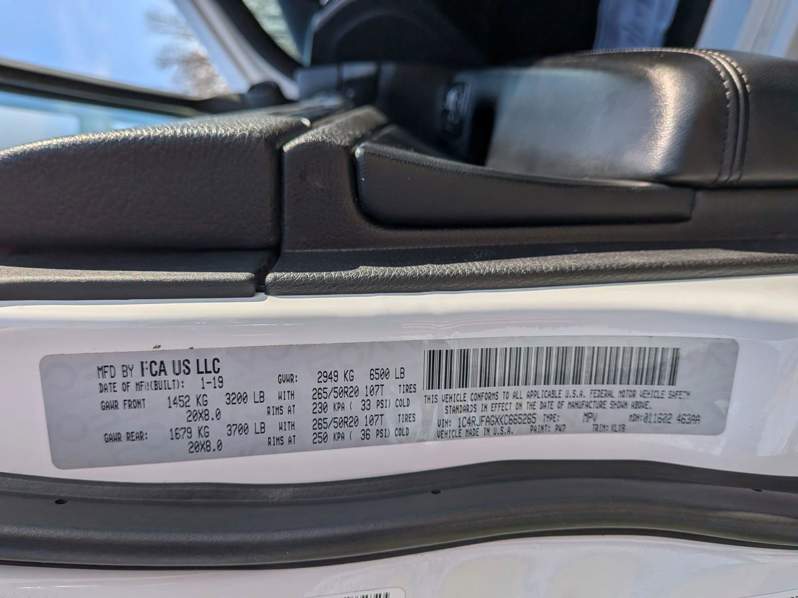 Used 2019 Jeep Grand Cherokee Altitude image 60