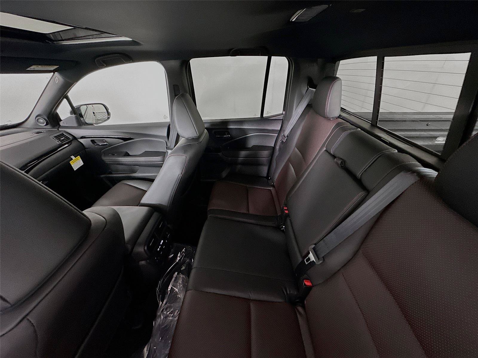 New 2026 Honda Ridgeline Black Edition image 11