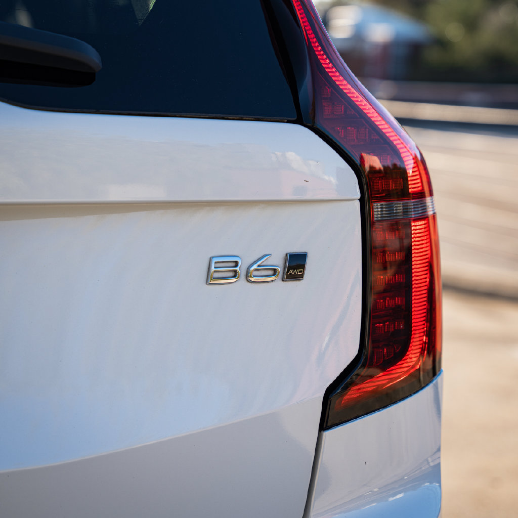 Certified 2026 Volvo XC90 B6 Plus w/ Protection Package Premier AWD/4WD image 9