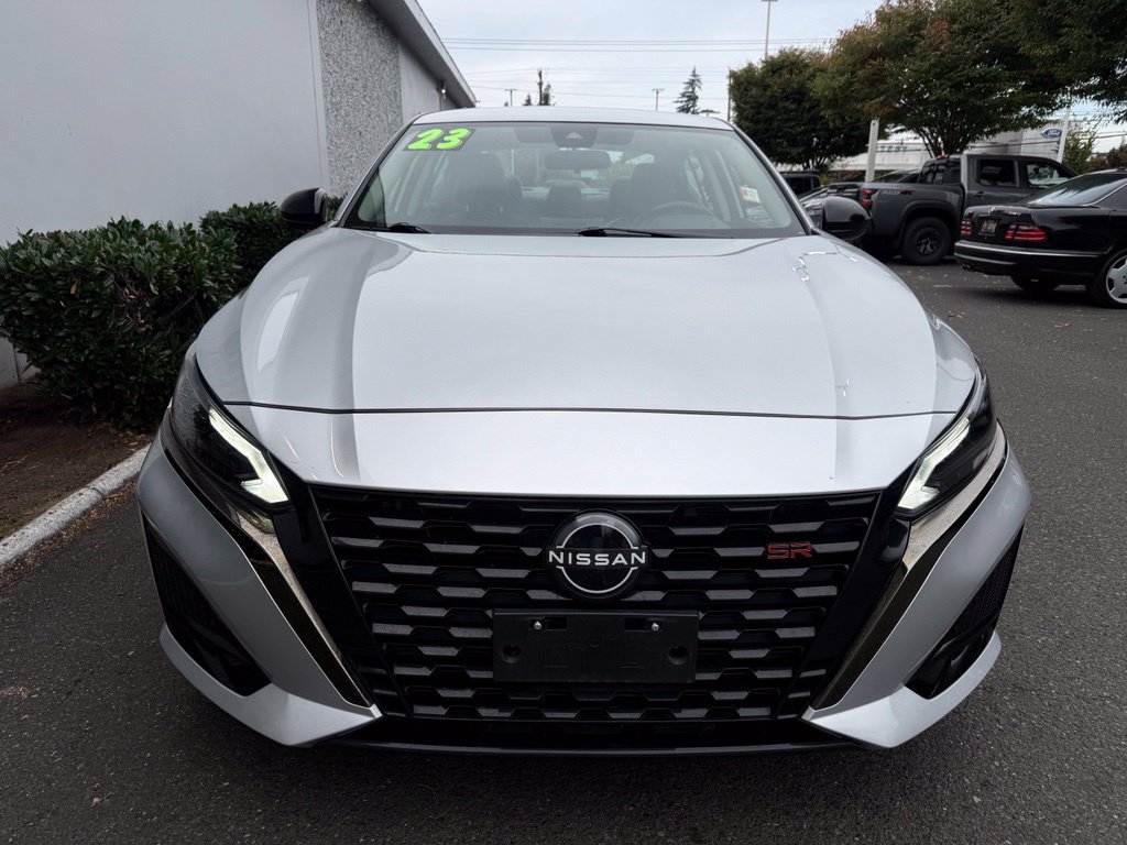 Used 2023 Nissan Altima 2.5 SR FWD image 4