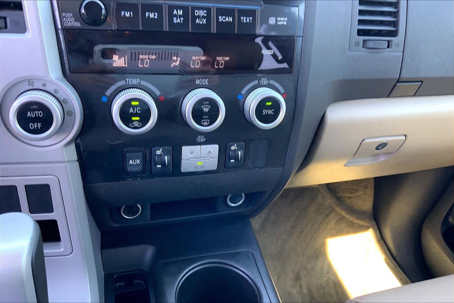 Used 2008 Toyota Sequoia Limited RWD image 34