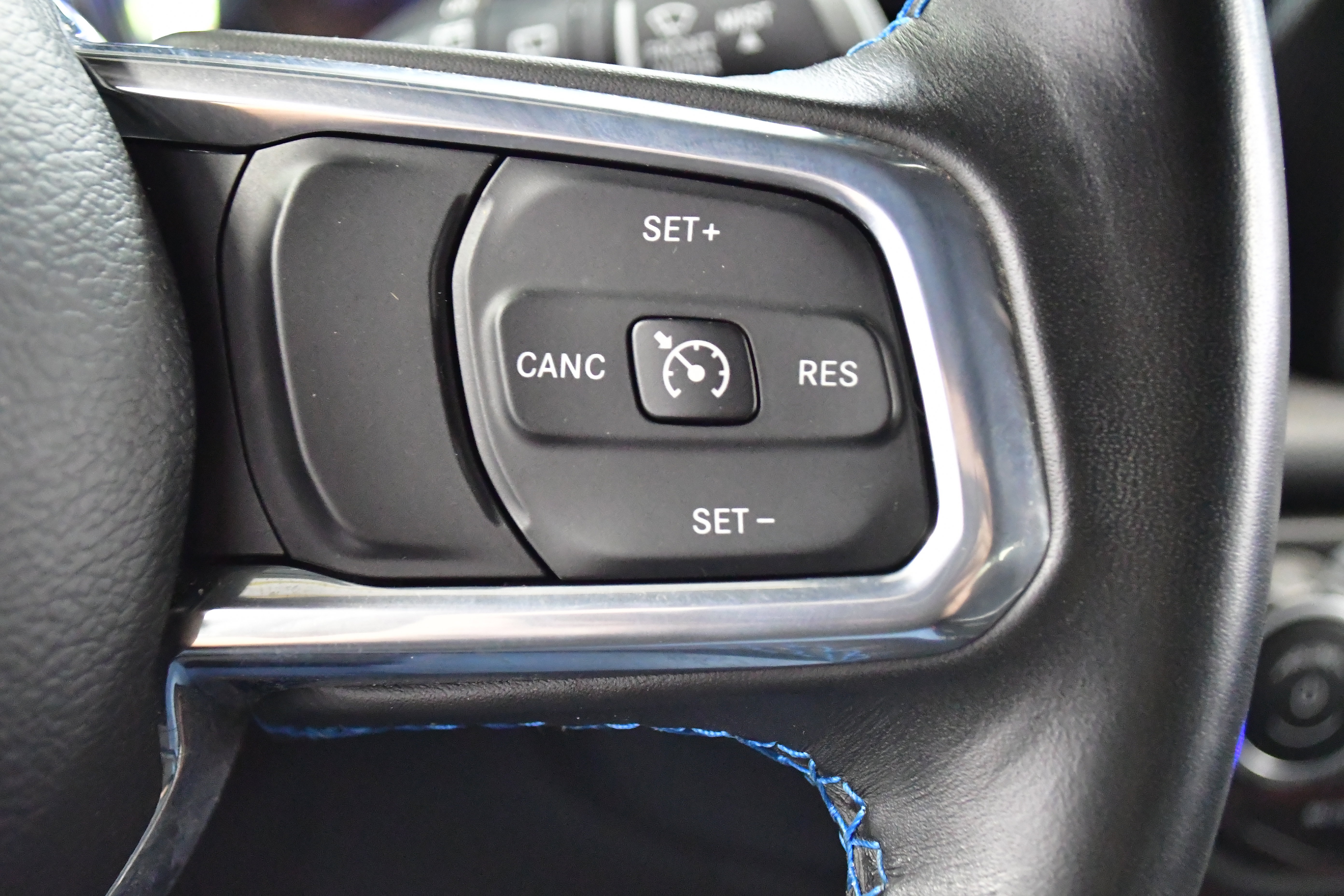 Used 2023 Jeep Wrangler Unlimited Rubicon 4xe w/ Cold Weather Group AWD/4WD image 22