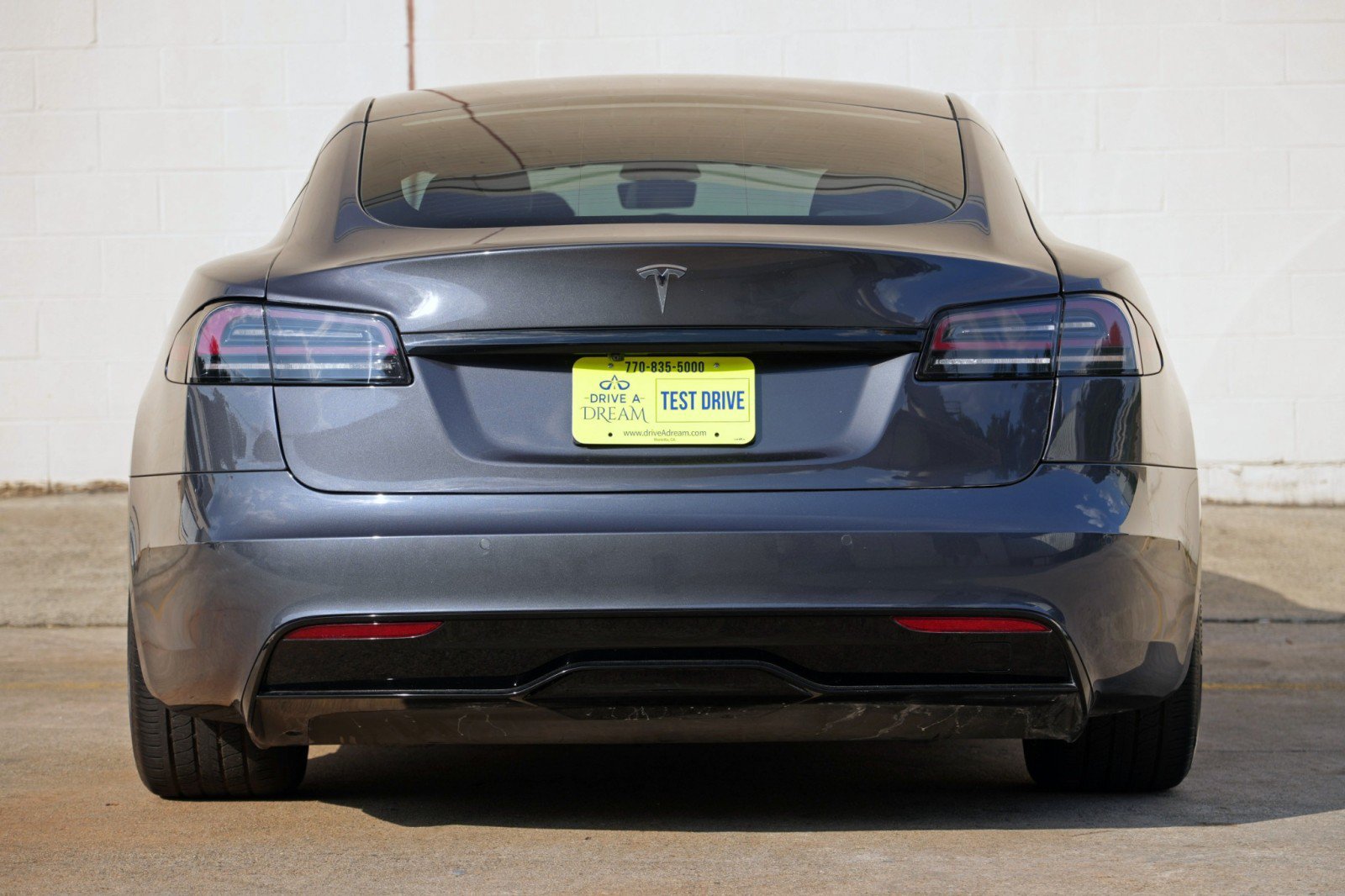 Used 2022 Tesla Model S AWD/4WD image 11