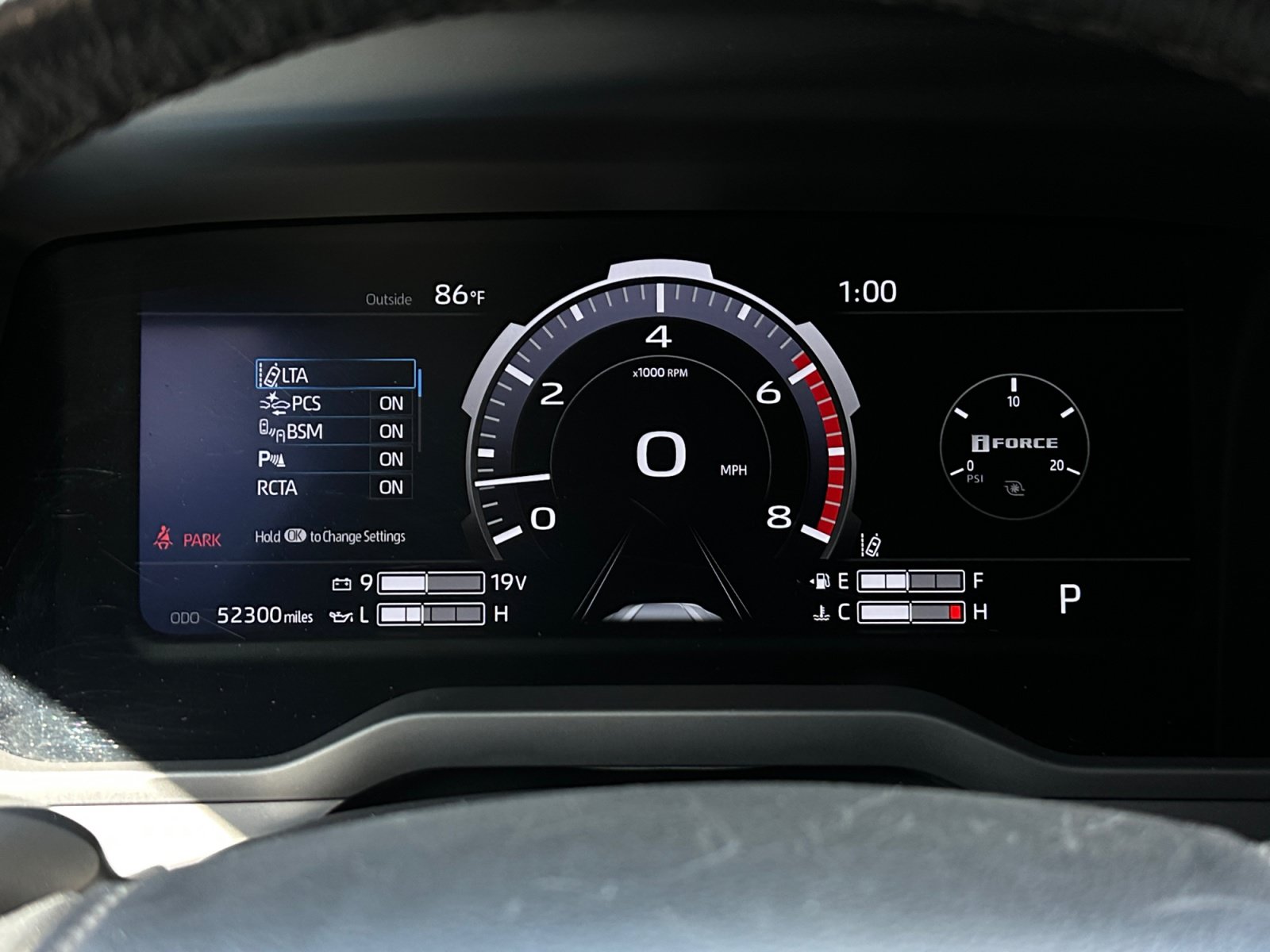 Used 2024 Toyota Tundra Limited AWD/4WD image 17
