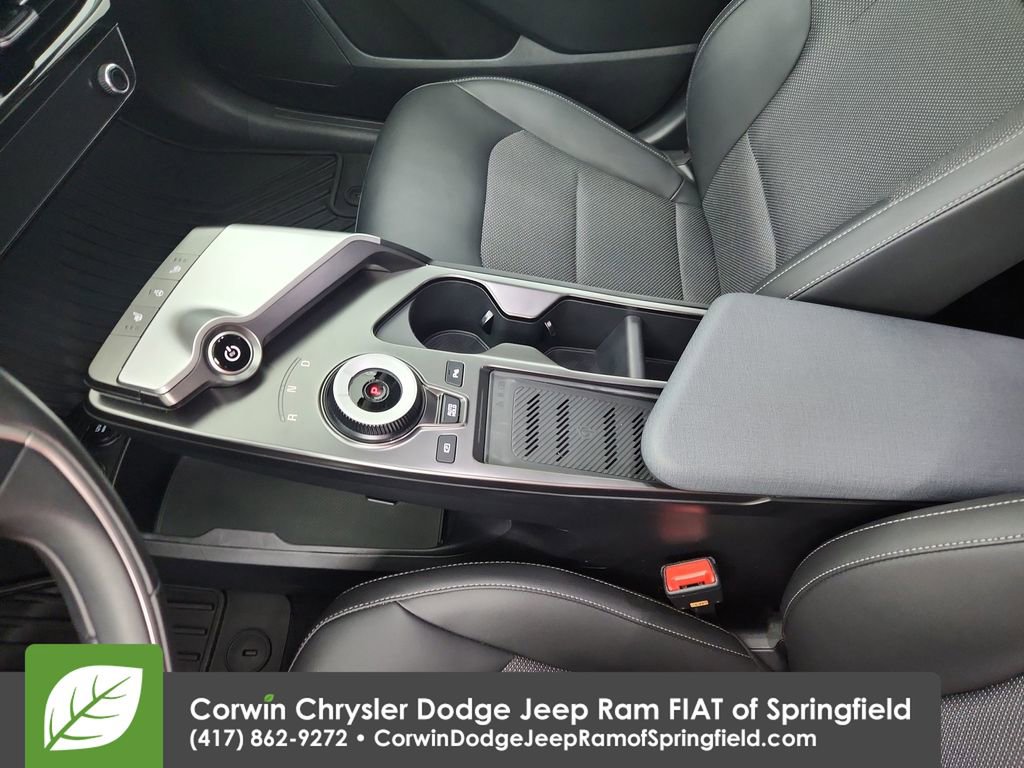 Used 2024 Kia EV6 Light image 28