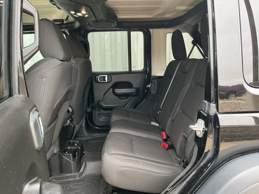 Used 2023 Jeep Wrangler Unlimited Sport AWD/4WD image 15