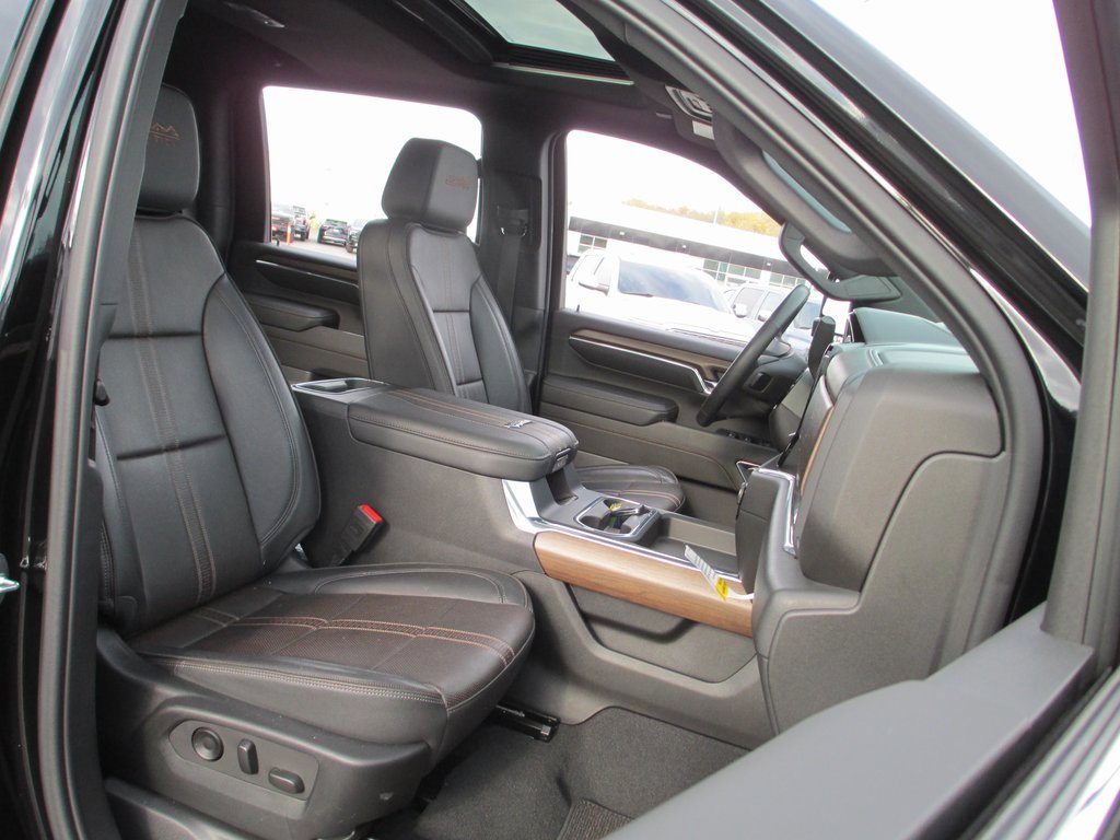 Certified 2024 Chevrolet Silverado 2500 High Country w/ High Country Premium Package image 22