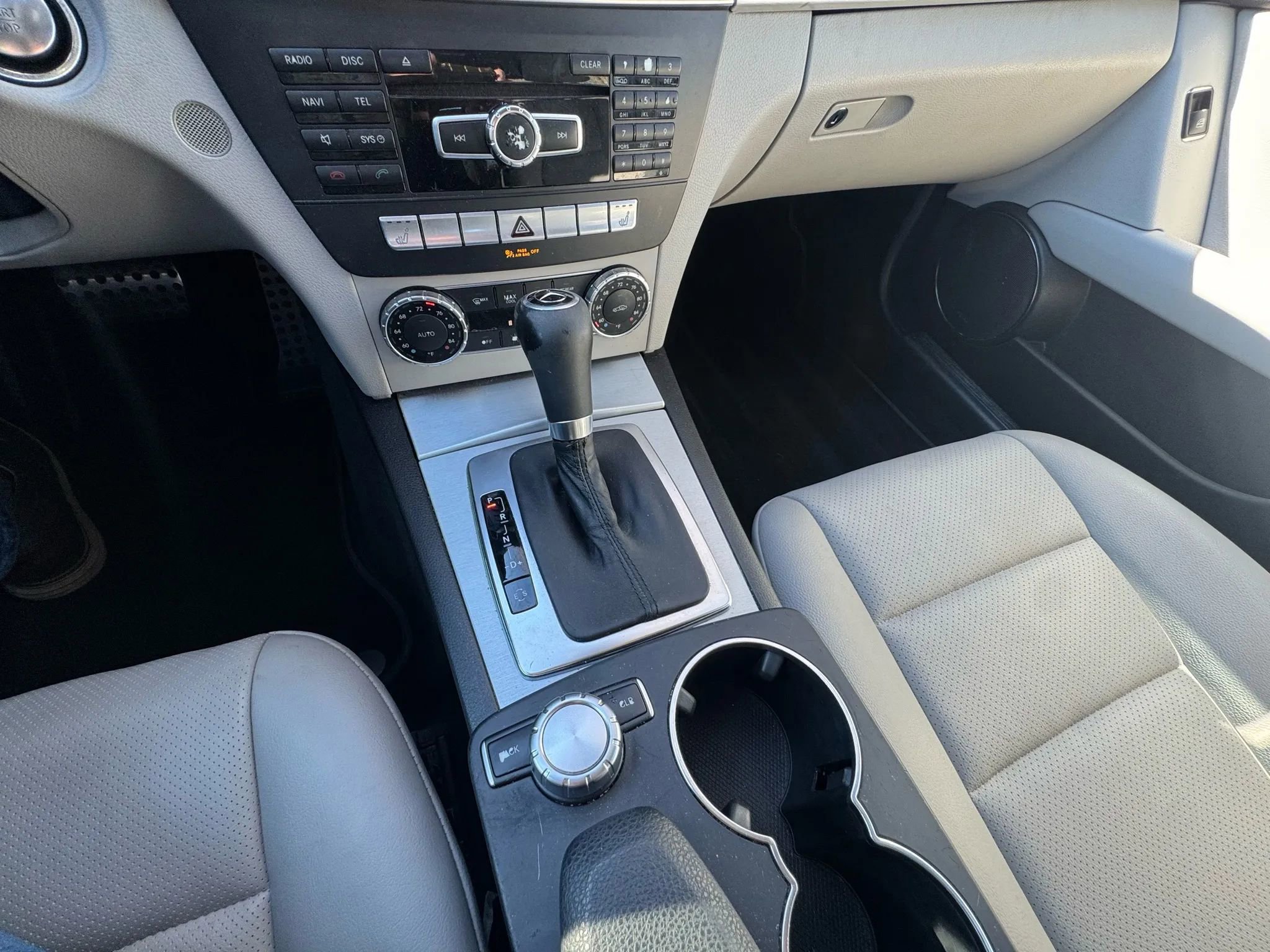 Used 2013 Mercedes-Benz C 250 Sedan image 30