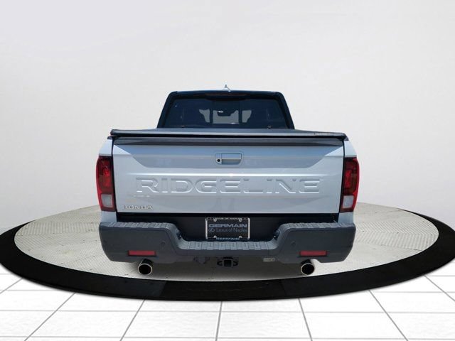 Used 2024 Honda Ridgeline Black Edition image 4