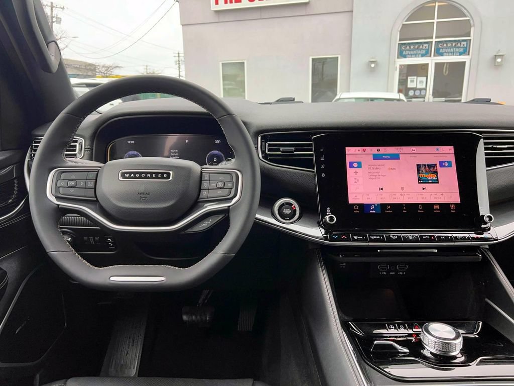 Used 2022 Jeep Wagoneer Series I w/ Convenience Group I AWD/4WD image 15