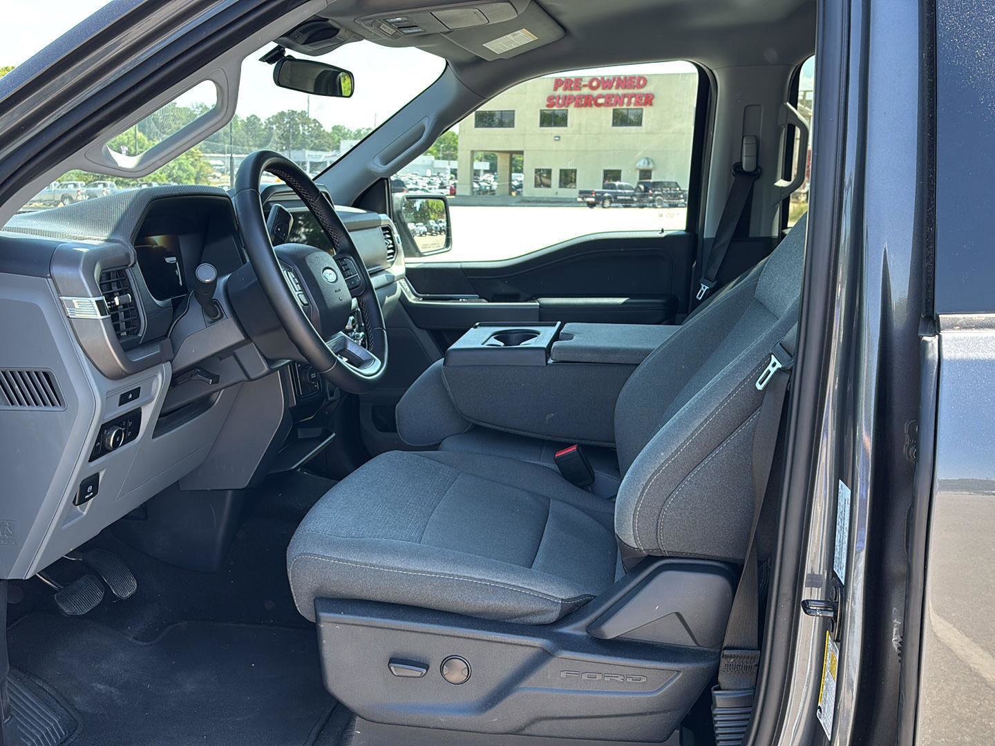 Used 2025 Ford F150 XLT w/ Equipment Group 301A Standard AWD/4WD image 10