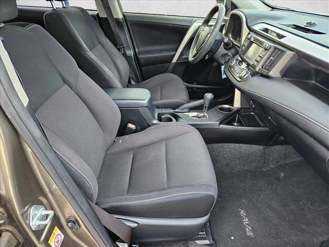 Used 2013 Toyota RAV4 XLE image 17