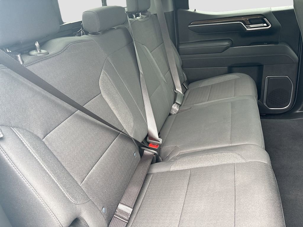 Used 2026 Chevrolet Silverado 1500 LT w/ Convenience Package II RWD image 27