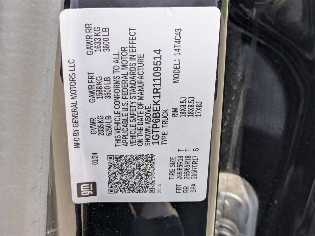 Used 2024 GMC Canyon Elevation w/ Convenience Package image 29