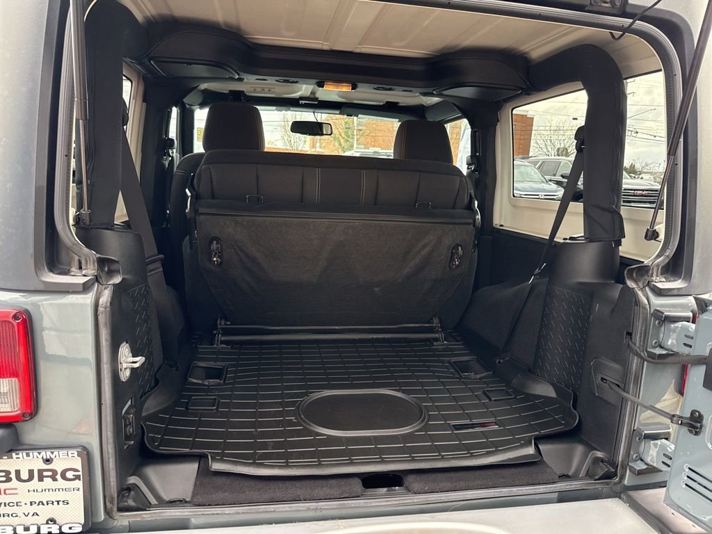 Used 2015 Jeep Wrangler Sahara w/ Connectivity Group image 42