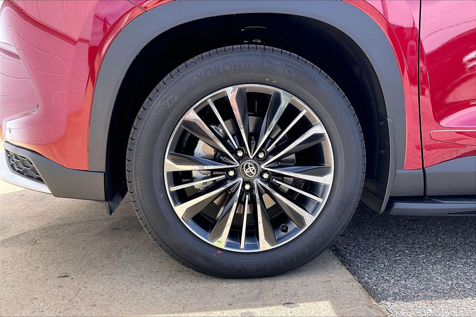New 2026 Toyota Grand Highlander AWD Hybrid image 15