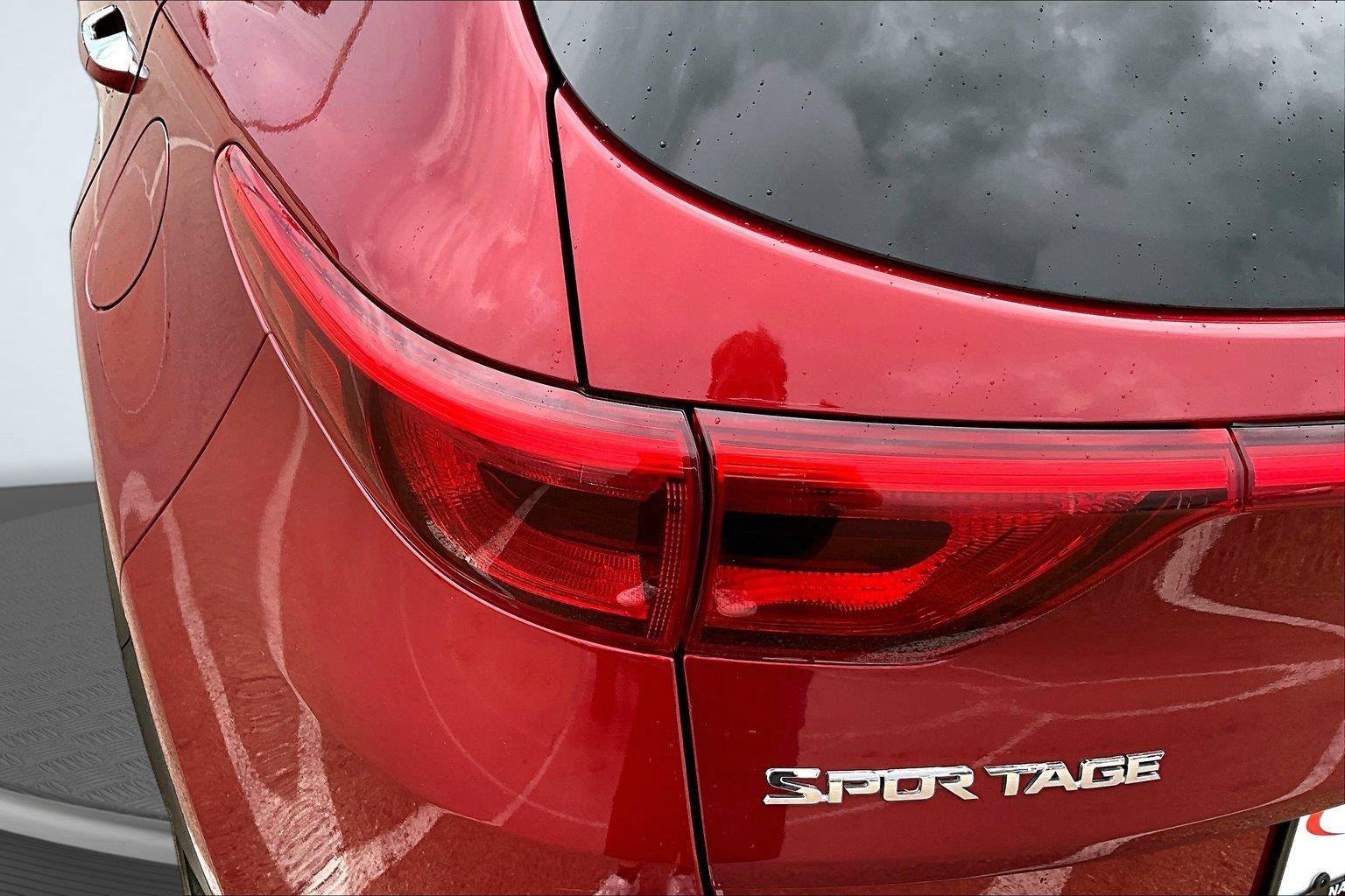 Used 2017 Kia Sportage EX w/ EX Premium Package AWD/4WD image 31