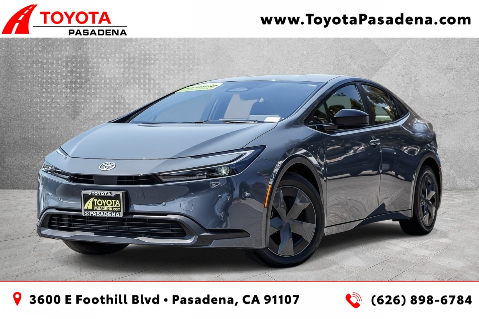 Used 2025 Toyota Prius LE FWD image 1