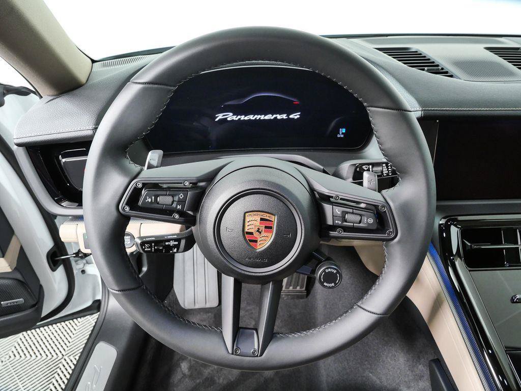 New 2026 Porsche Panamera 4 AWD/4WD image 9
