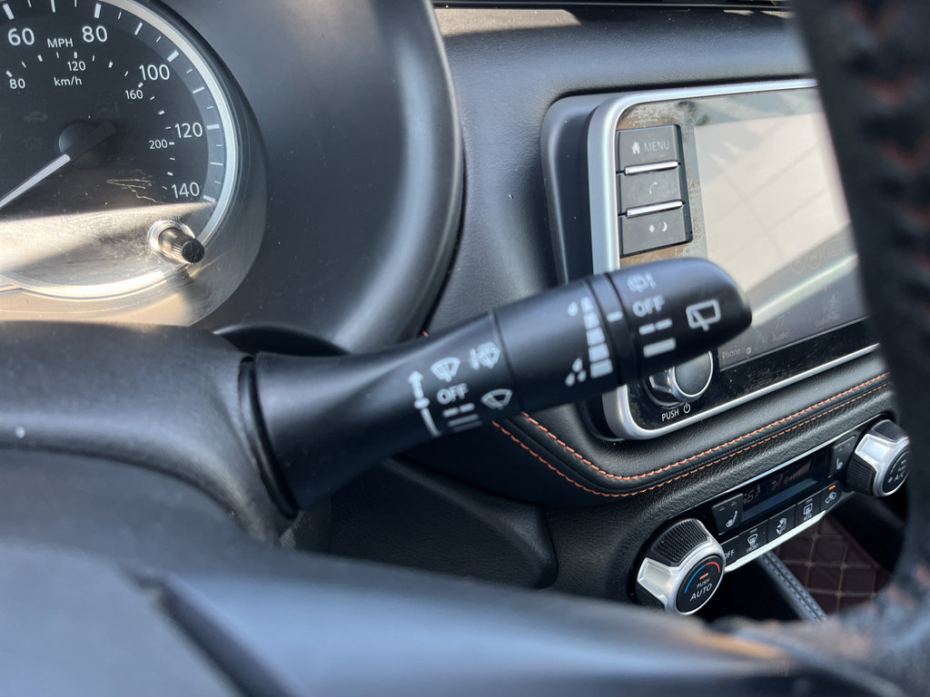 Used 2019 Nissan Kicks SR w/ SR Premium Package image 12