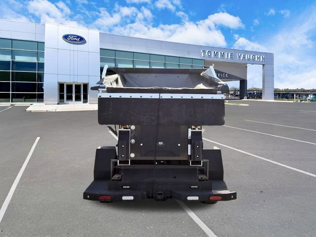 Used 2023 Ford F250 XL image 3