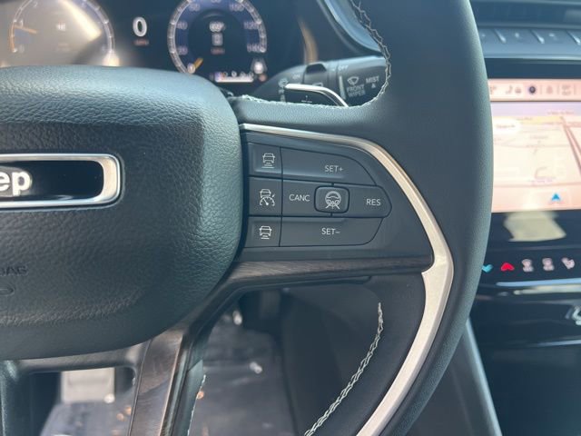 New 2026 Jeep Grand Cherokee Limited AWD/4WD image 12