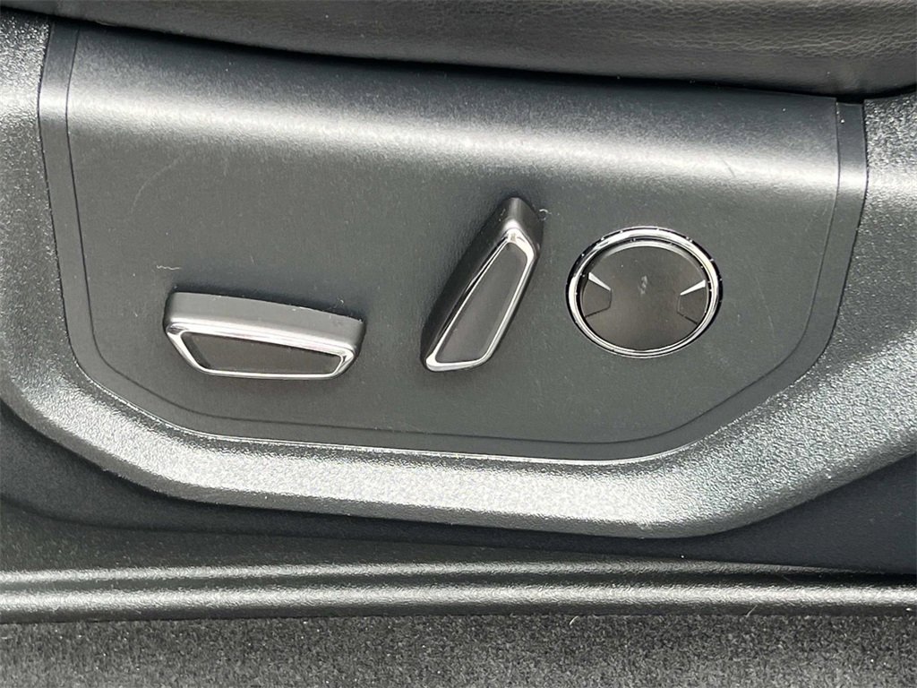 Used 2019 Ford F350 Lariat w/ Lariat Ultimate Package image 11