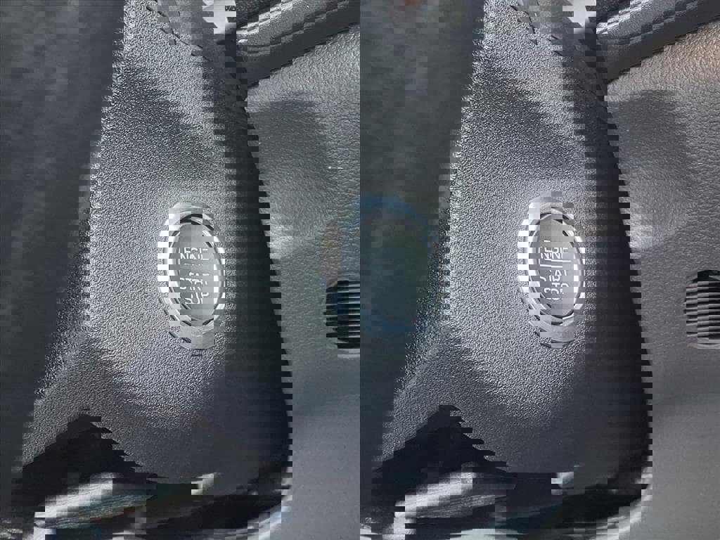 New 2026 Ford Transit 250 148 Medium Roof w/ Load Area Protection Package image 14