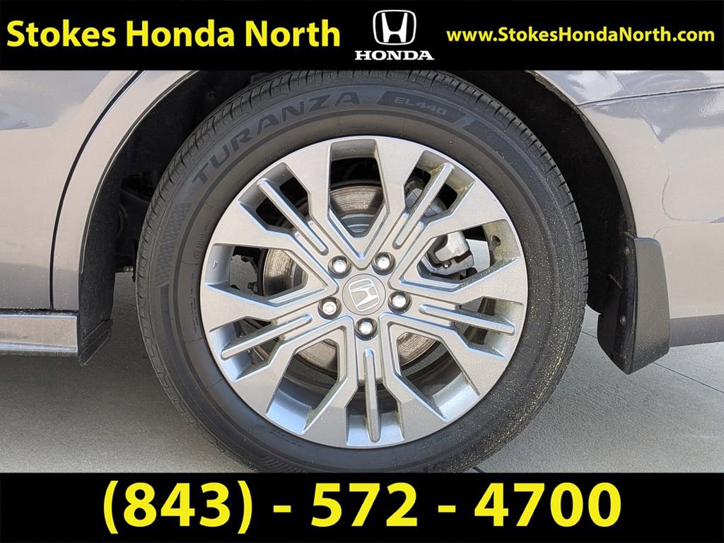 Certified 2025 Honda Odyssey Touring image 11