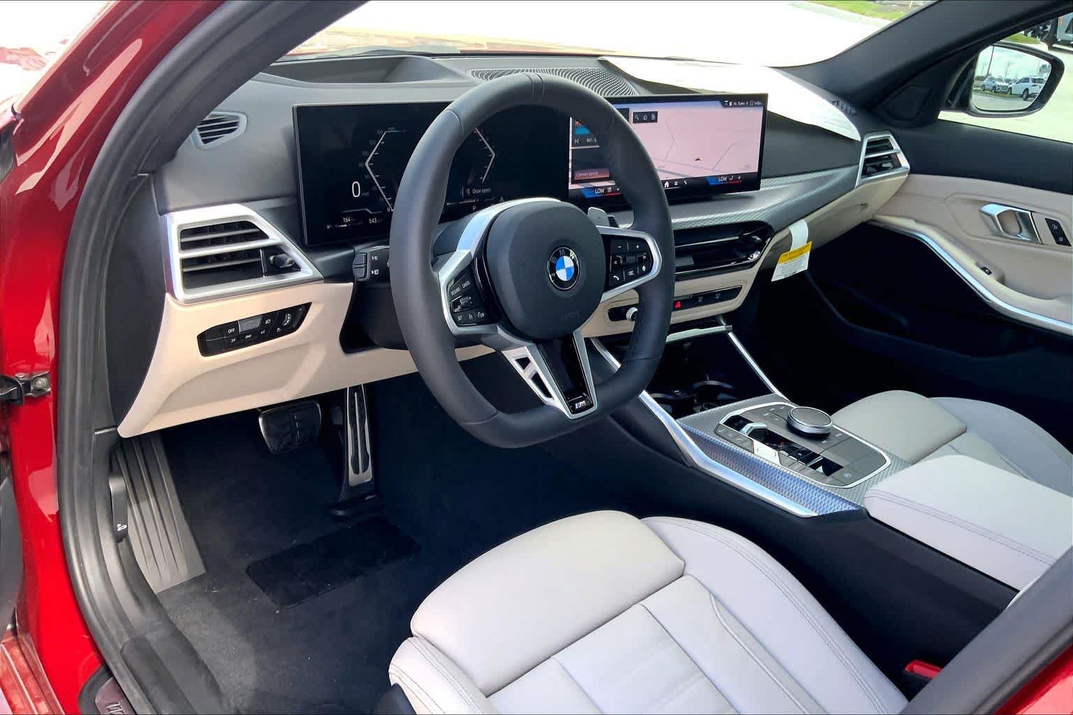 Used 2026 BMW 330i Sedan w/ M Sport Package RWD image 8