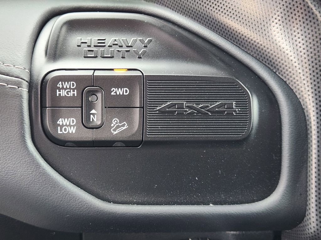 Used 2024 RAM 2500 Limited AWD/4WD image 22