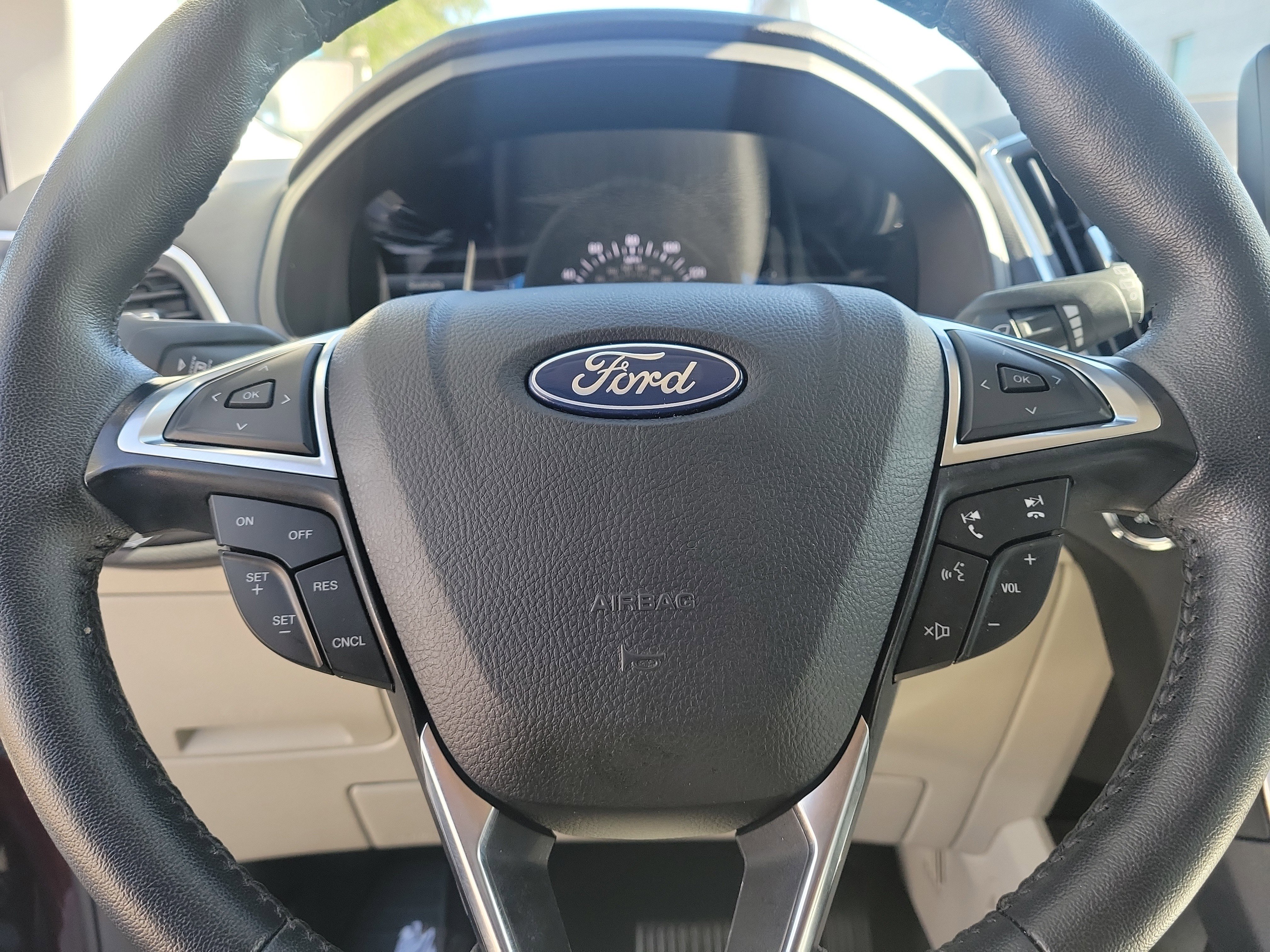 Used 2024 Ford Edge Titanium AWD/4WD image 23