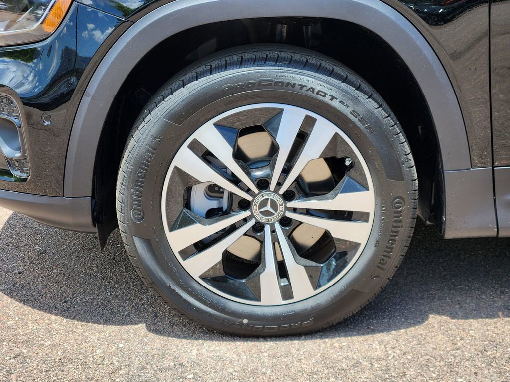 Used 2025 Mercedes-Benz GLB 250 GLB 250 image 10