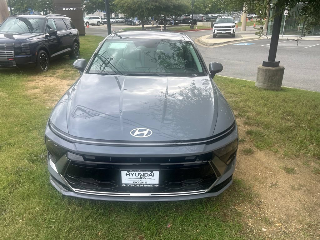 New 2026 Hyundai Sonata SEL FWD image 8