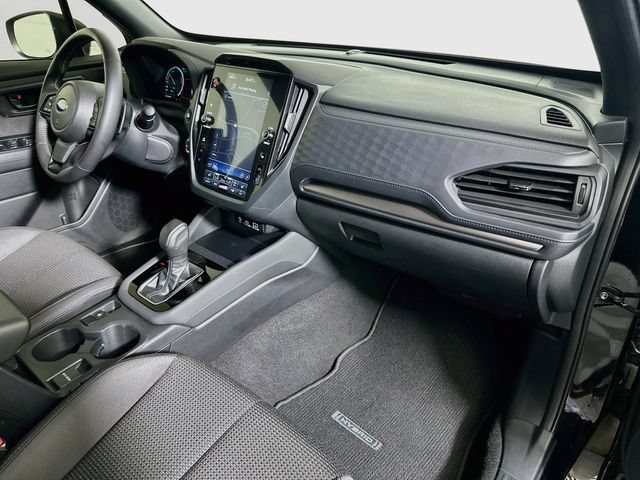 Used 2025 Subaru Forester Premium AWD/4WD image 29