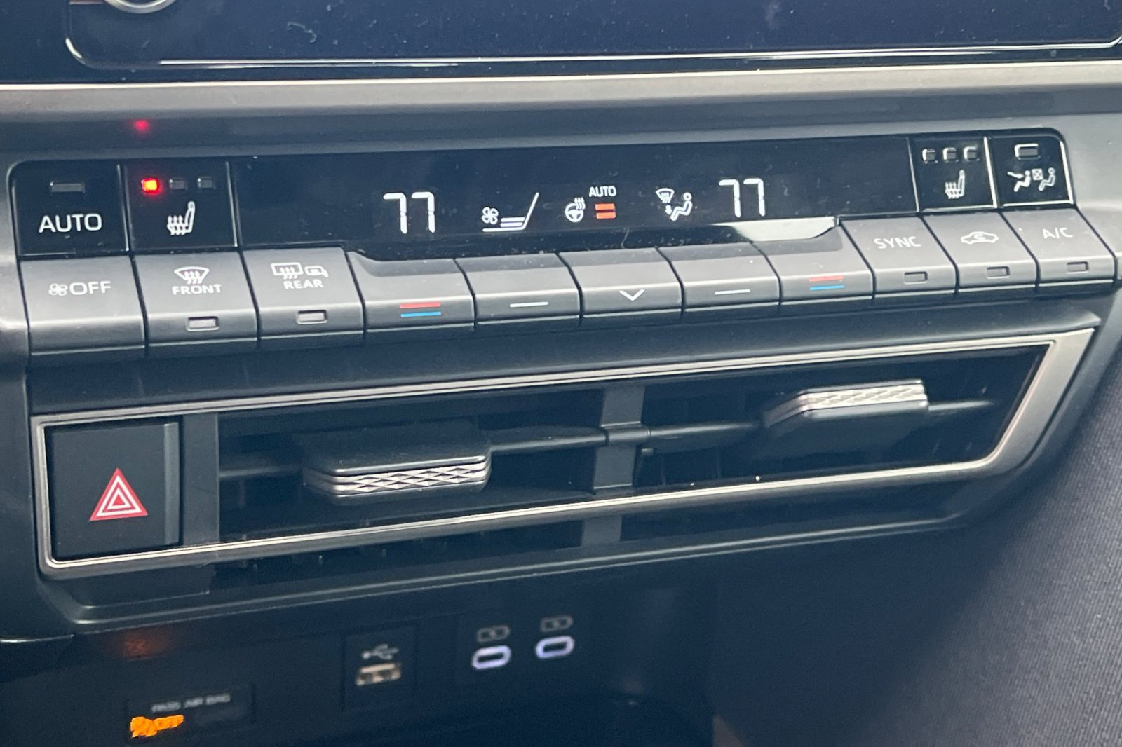 Certified 2025 Toyota Camry LE w/ Convenience Package image 16