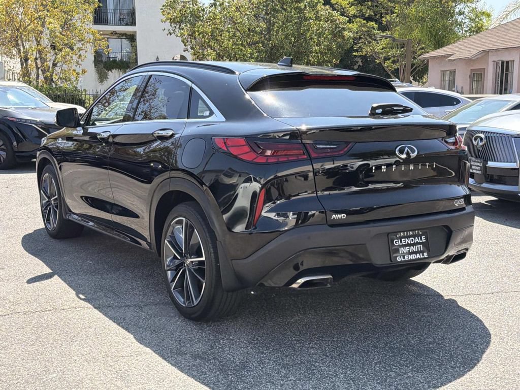 Certified 2023 INFINITI QX55 Luxe w/ Cargo Package AWD/4WD image 4