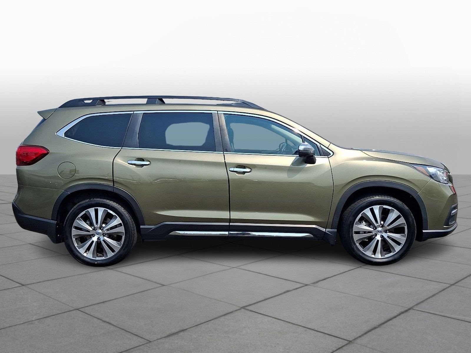 Used 2022 Subaru Ascent Touring AWD/4WD image 8
