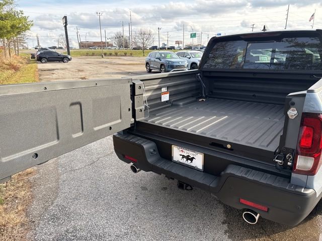 New 2026 Honda Ridgeline Black Edition image 25