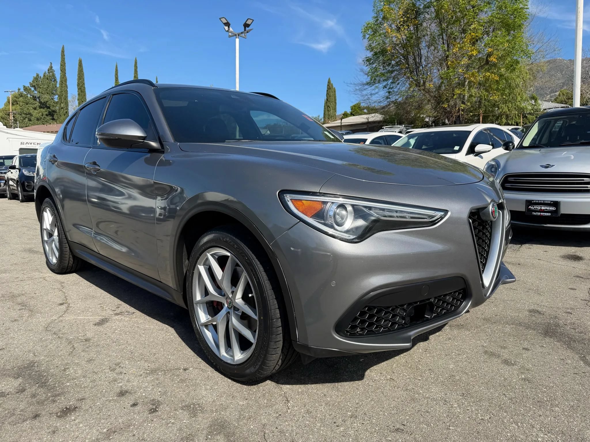 Used 2018 Alfa Romeo Stelvio Ti Sport AWD/4WD image 1