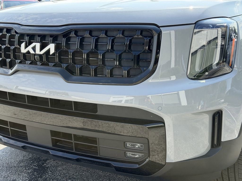 Certified 2024 Kia Telluride SX Prestige X-Line AWD/4WD image 10
