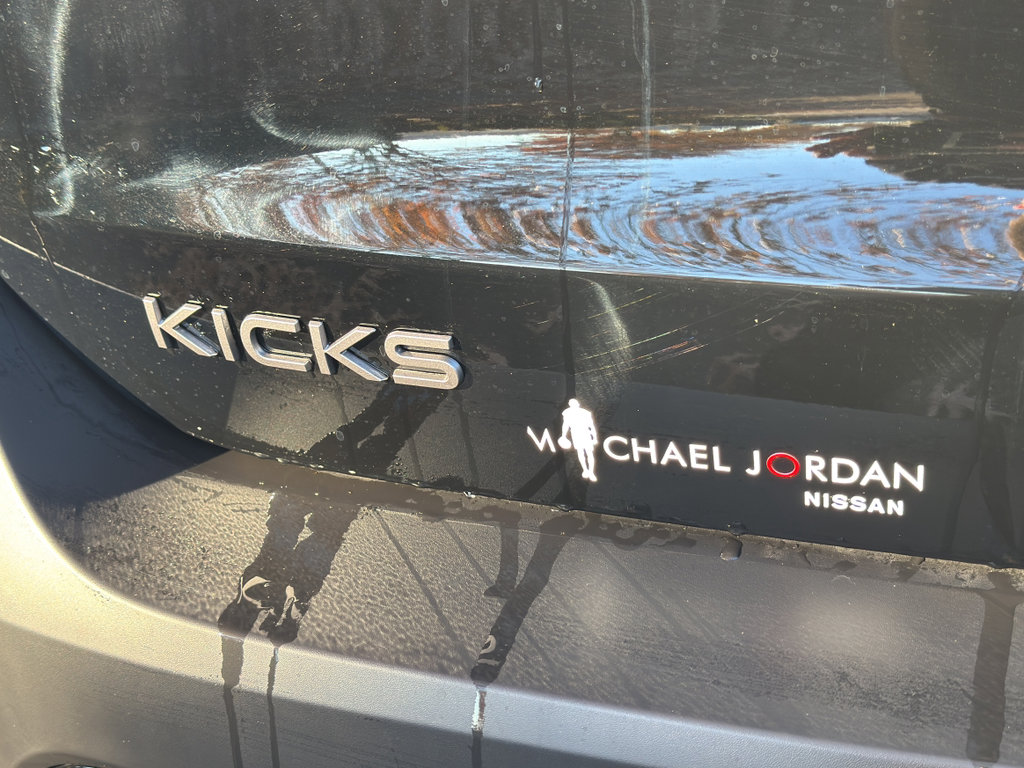 New 2026 Nissan Kicks SR w/ Cold Weather Package image 14