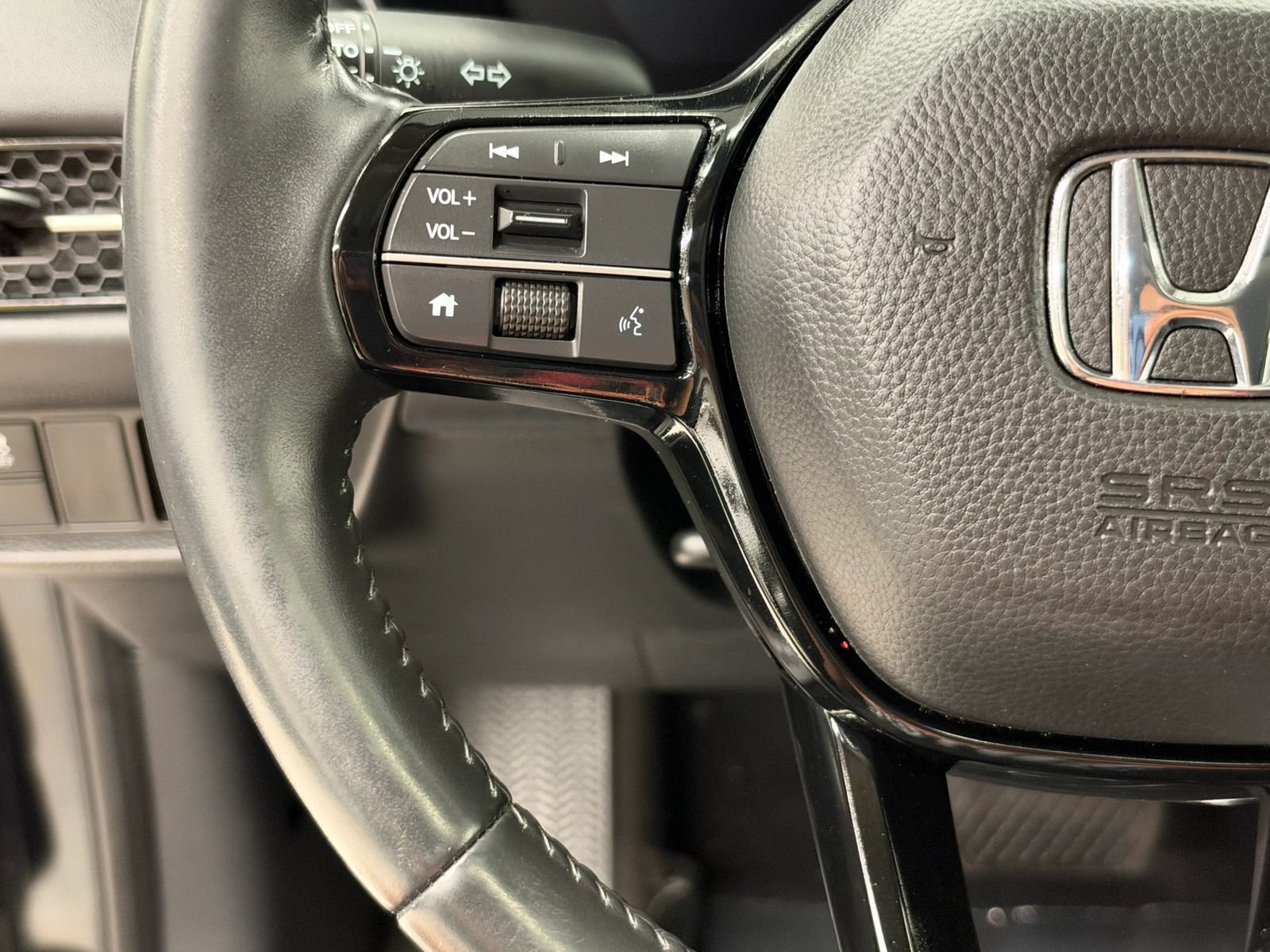 Used 2024 Honda HR-V EX-L image 29
