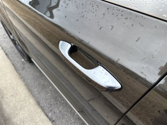 Used 2020 Kia Telluride SX w/ SX Prestige Package image 33